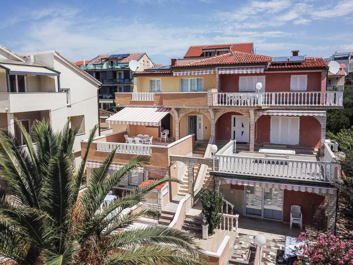 Apartments Bella Sky II Novalja Exterior photo